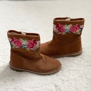 Zara Girls Flower Embroidered Boots